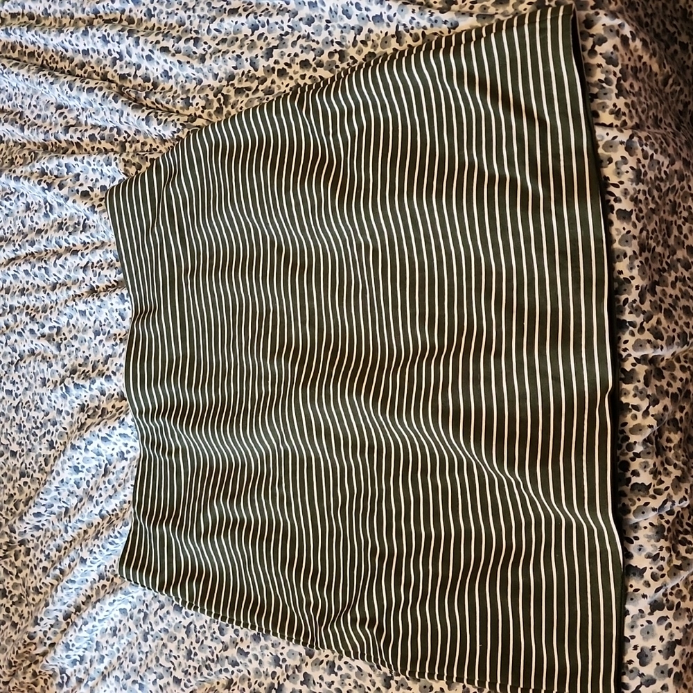 Old navy pencil skirt